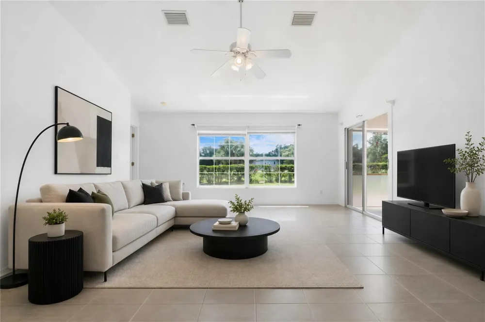 6412 LAURELWOOD DRIVE Zephyrhills, FL 33542