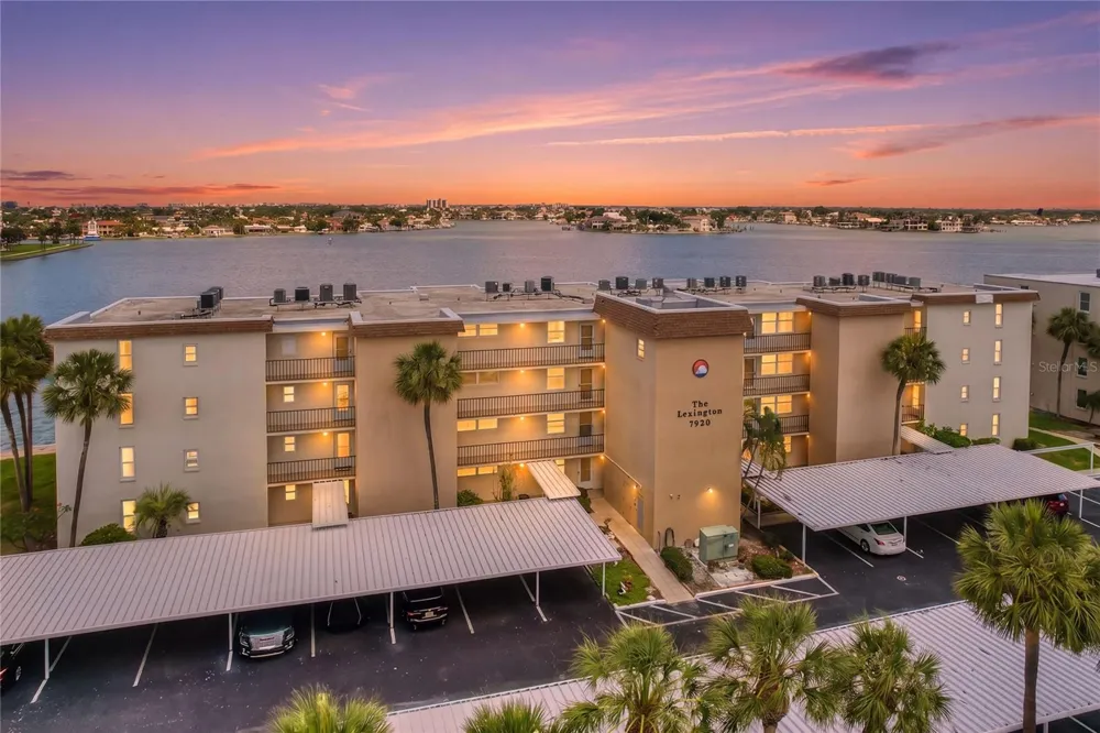 7920 SUN ISLAND DRIVE S #202 South Pasadena, FL 33707
