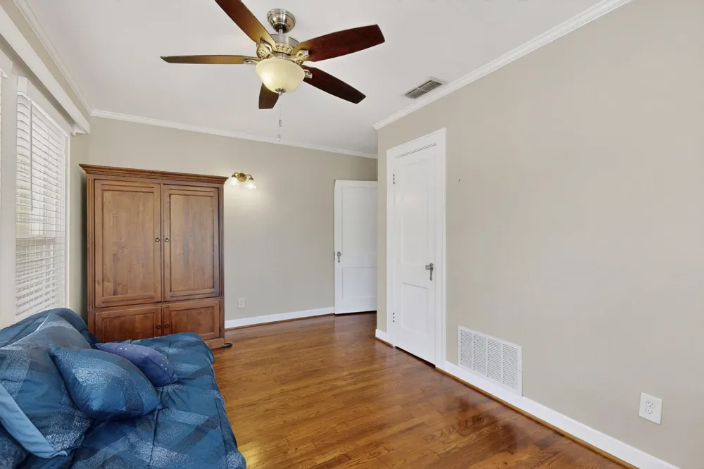 1800 W Frank Street Grand Saline, TX 75140