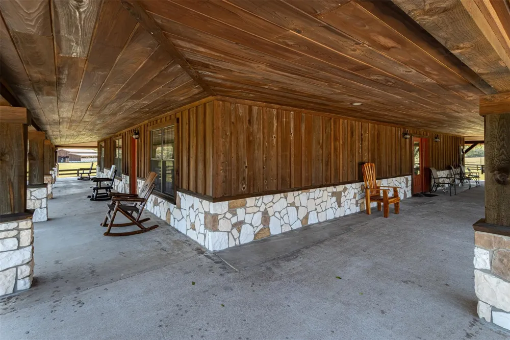 508 Hubert Cryer Road Zavalla, TX 75980