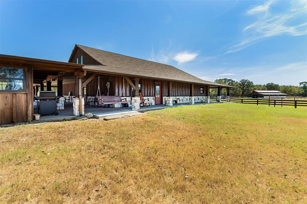 508 Hubert Cryer Road Zavalla, TX 75980