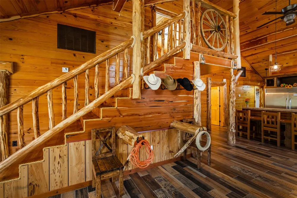508 Hubert Cryer Road Zavalla, TX 75980