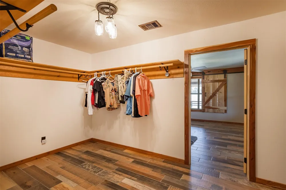 508 Hubert Cryer Road Zavalla, TX 75980