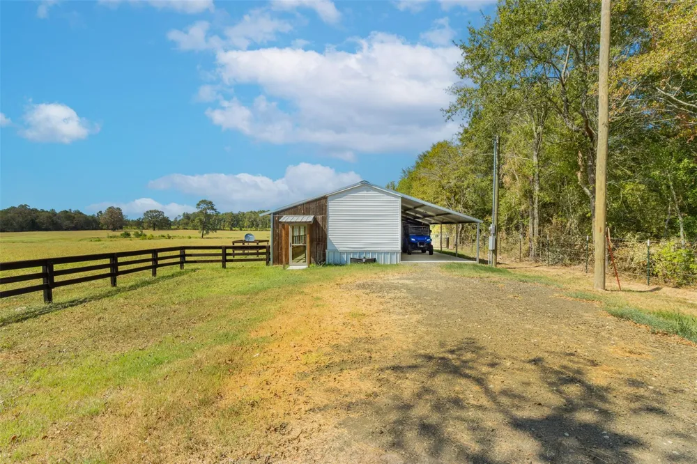 508 Hubert Cryer Road Zavalla, TX 75980