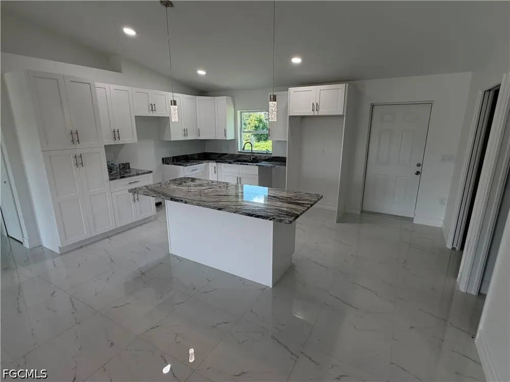 Concord Loop Labelle, FL 33935