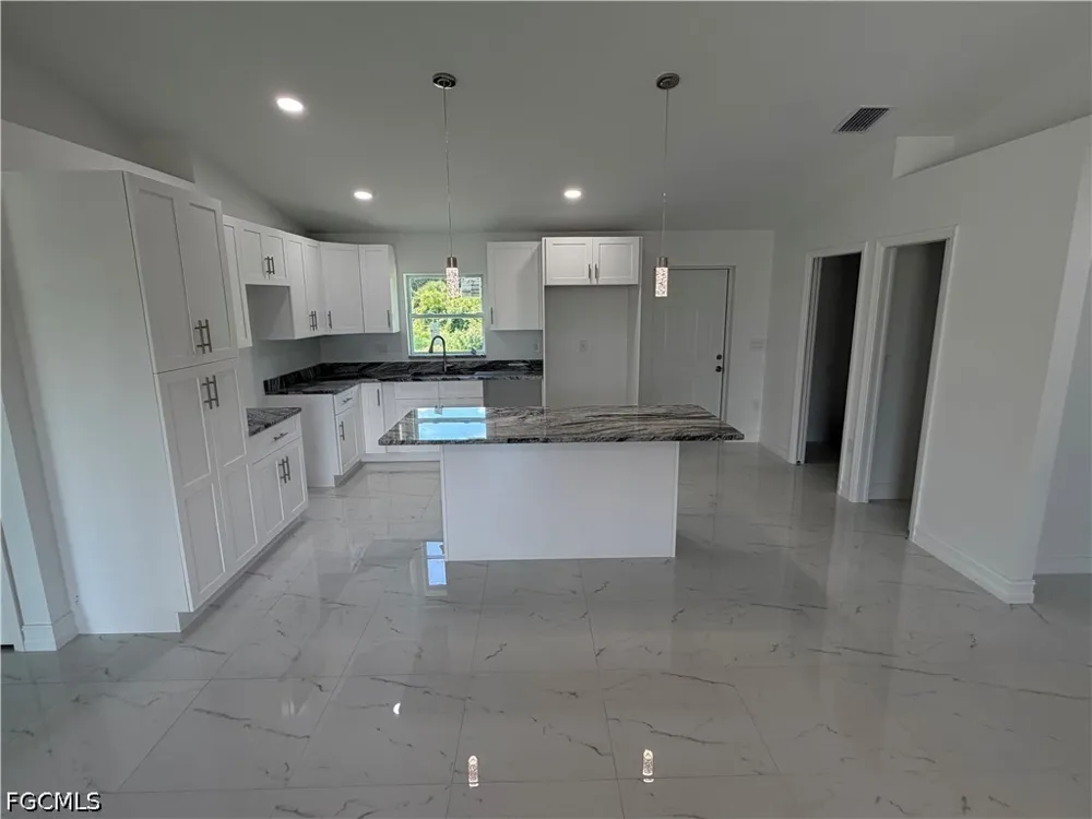 Concord Loop Labelle, FL 33935