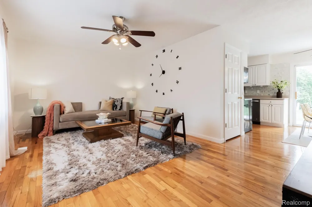 3882 Okemos Road Meridian Charter Township, MI 48864