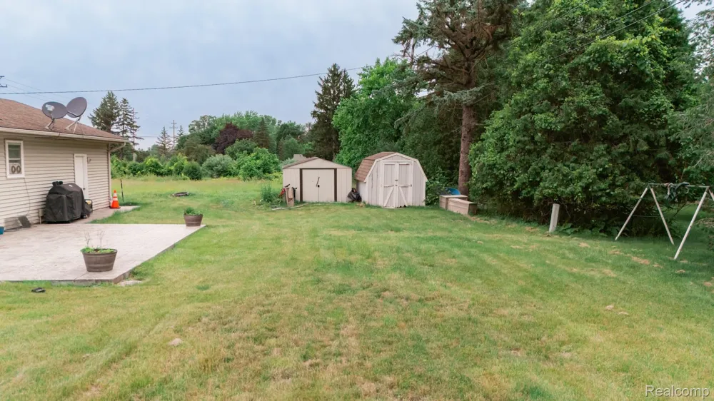 3882 Okemos Road Meridian Charter Township, MI 48864