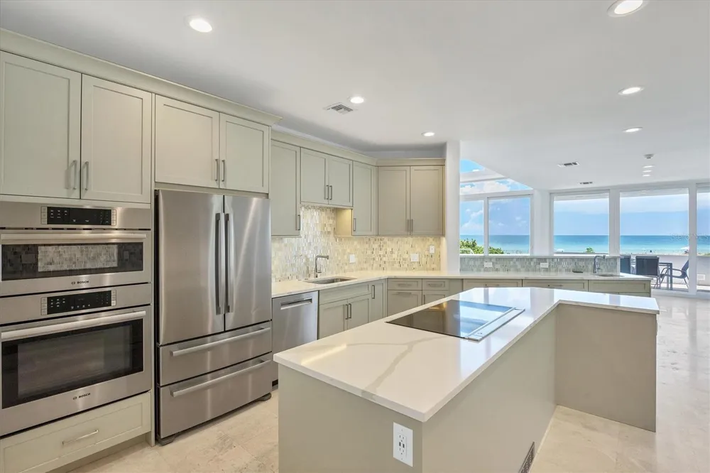 5801 GULF OF MEXICO DRIVE Longboat Key, FL 34228