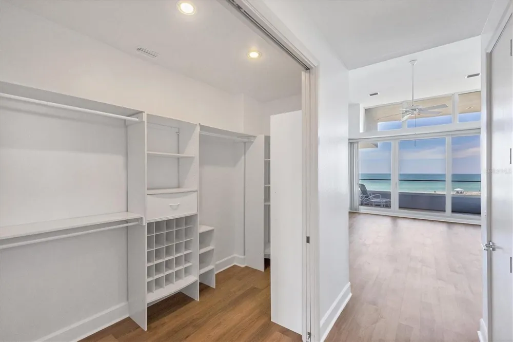 5801 GULF OF MEXICO DRIVE Longboat Key, FL 34228