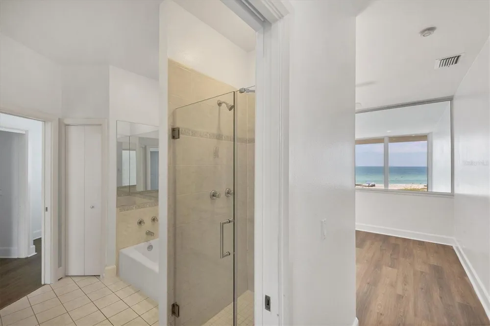5801 GULF OF MEXICO DRIVE Longboat Key, FL 34228