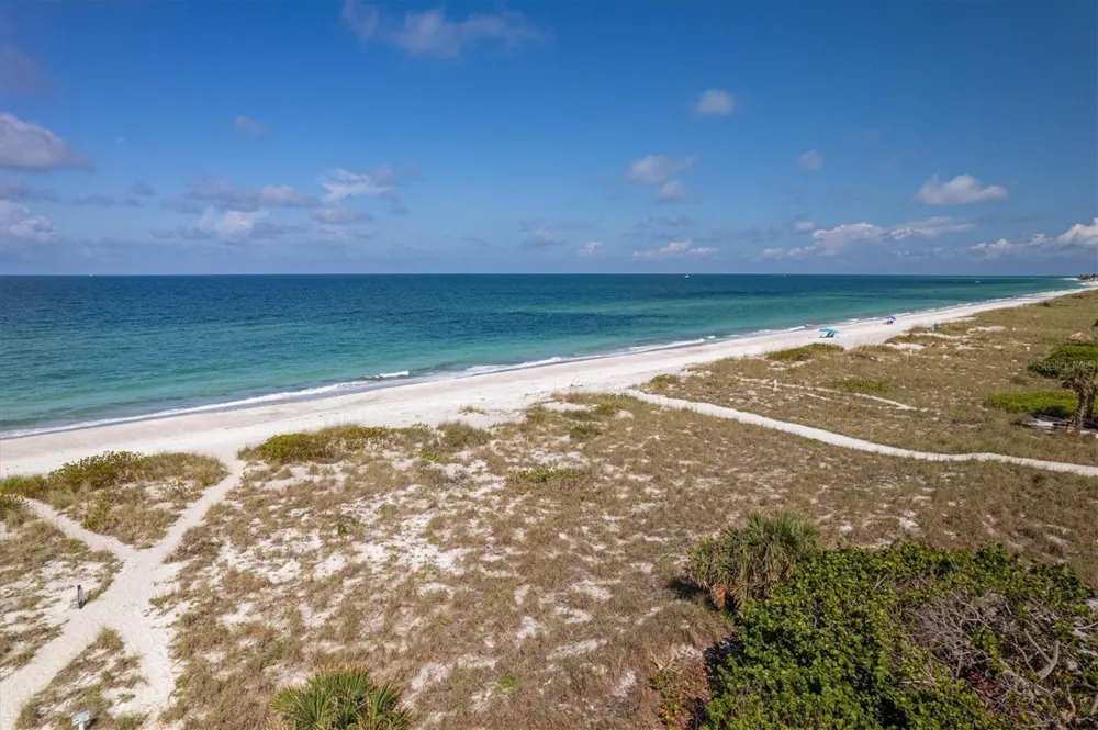 5801 GULF OF MEXICO DRIVE Longboat Key, FL 34228