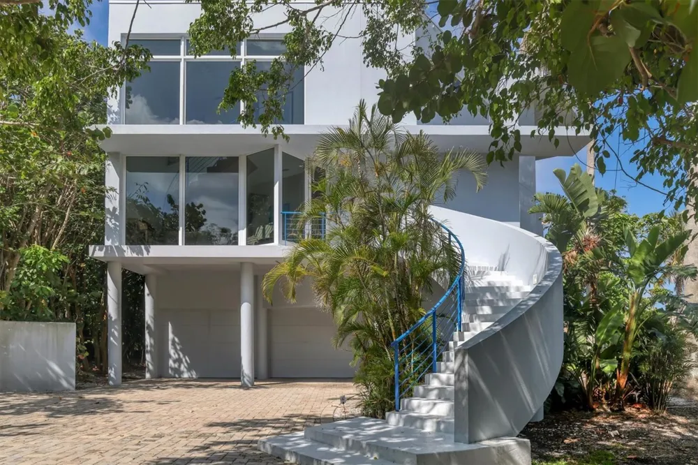 5801 GULF OF MEXICO DRIVE Longboat Key, FL 34228