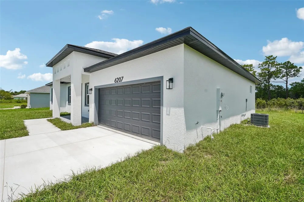 6207 SW 128TH STREET ROAD ocala, FL 34473