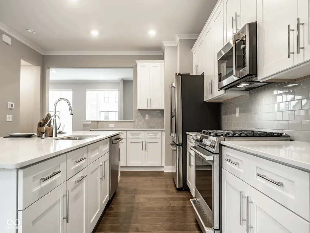11581 Fulham Street Carmel, IN 46032