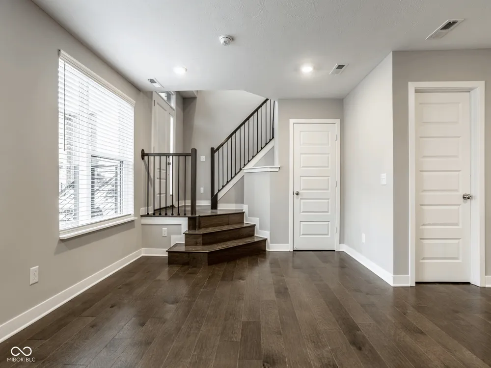 11581 Fulham Street Carmel, IN 46032