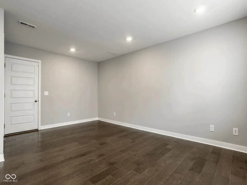 11581 Fulham Street Carmel, IN 46032