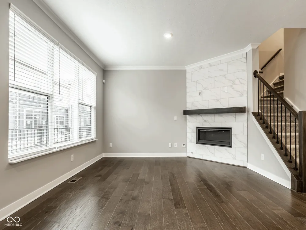 11581 Fulham Street Carmel, IN 46032