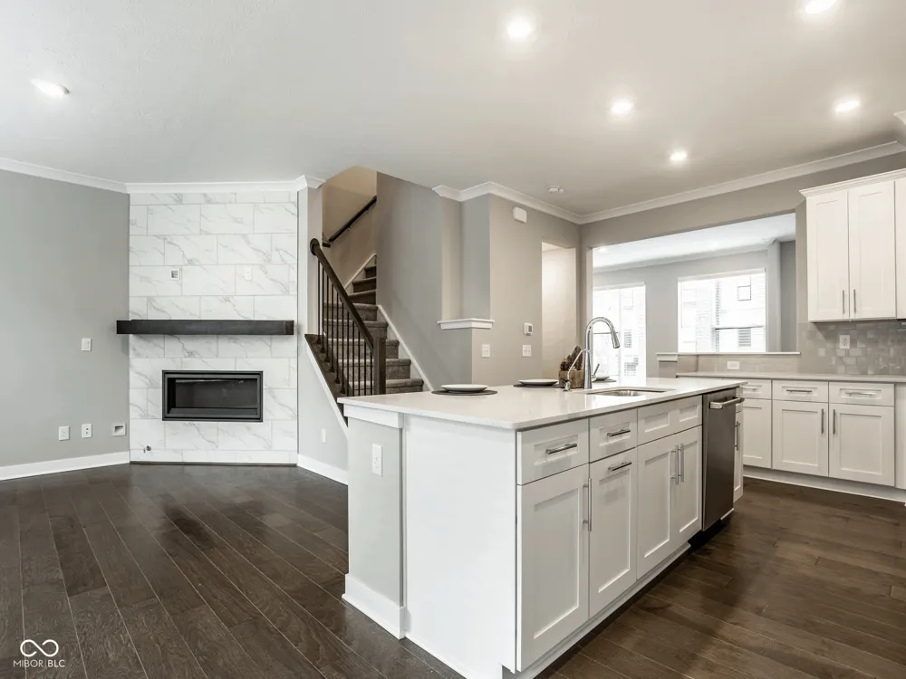 11581 Fulham Street Carmel, IN 46032