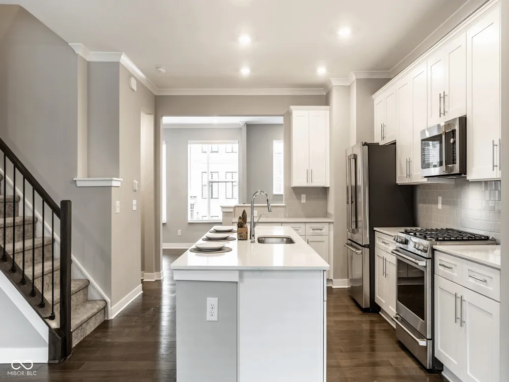 11581 Fulham Street Carmel, IN 46032