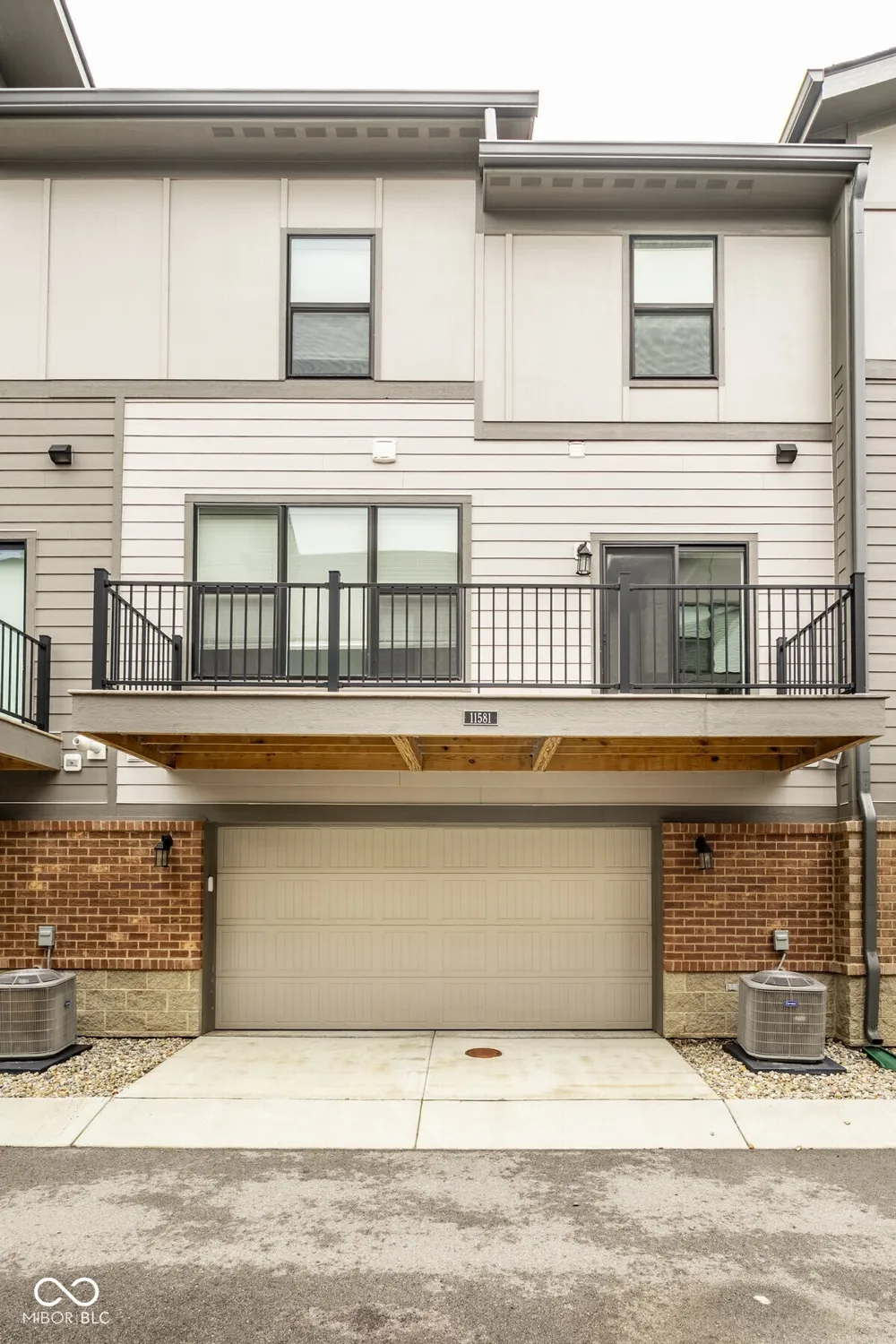 11581 Fulham Street Carmel, IN 46032