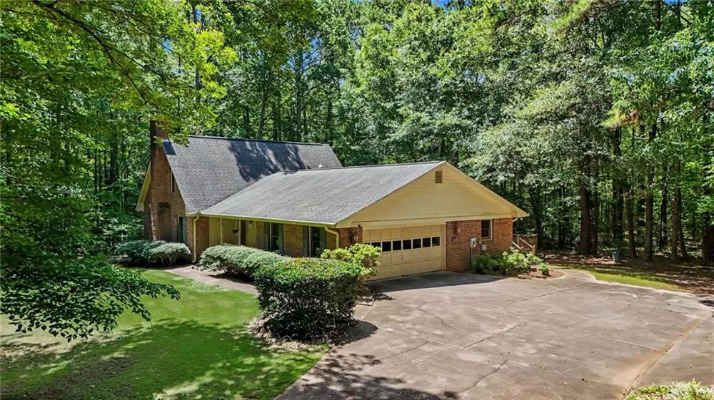 112 Singletree Stockbridge, GA 30281