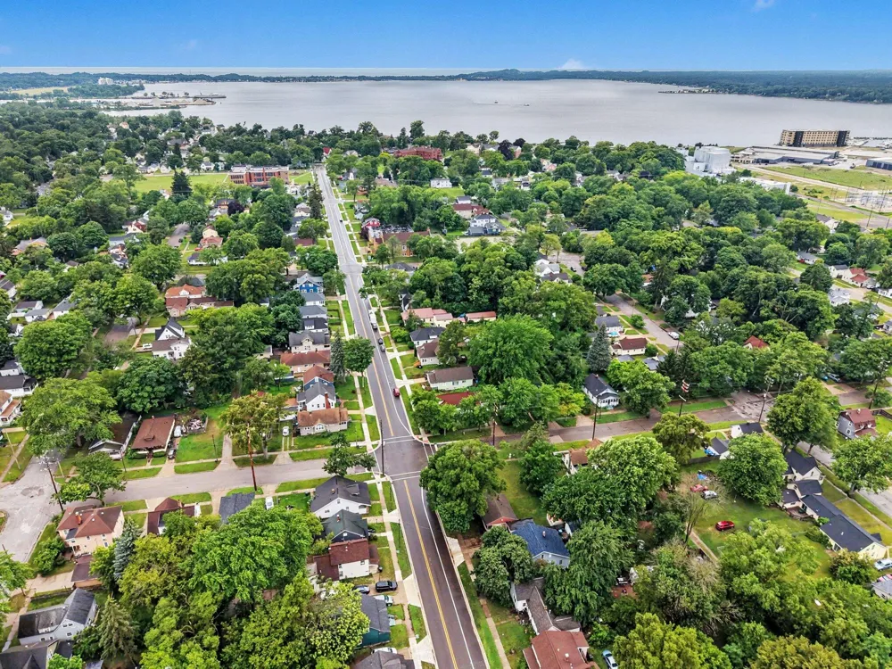 15381542 Hudson Street Muskegon, MI 49441