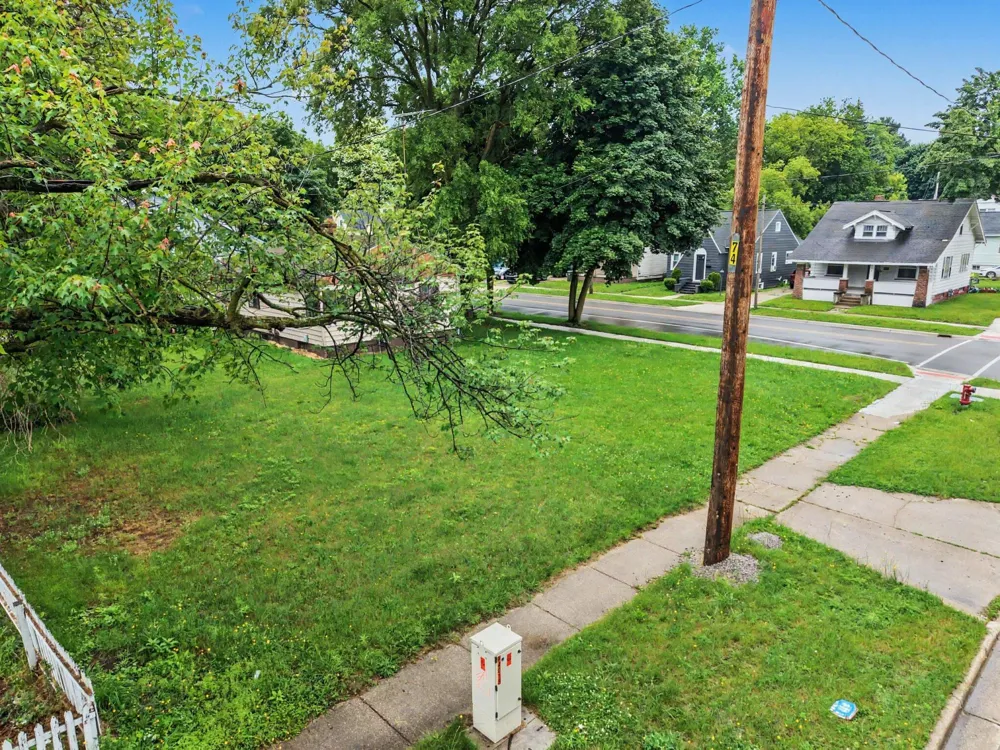 15381542 Hudson Street Muskegon, MI 49441