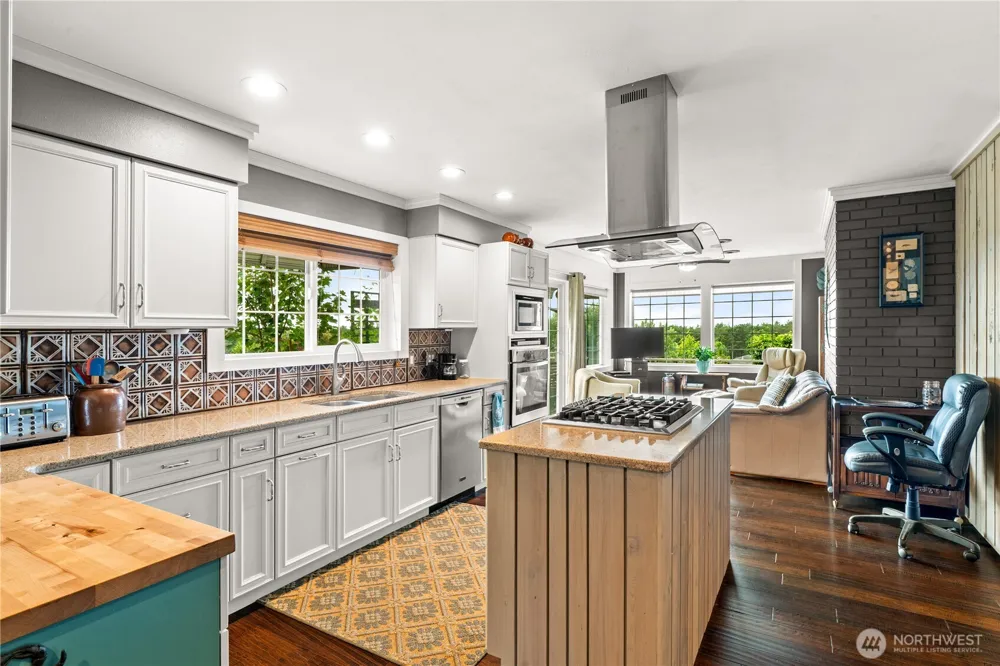 1103 S Aberdeen Street Westport, WA 98595