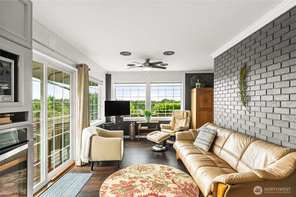 1103 S Aberdeen Street Westport, WA 98595