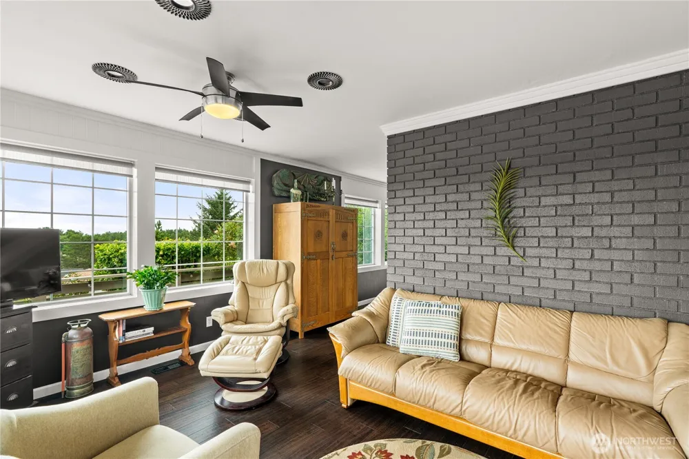 1103 S Aberdeen Street Westport, WA 98595