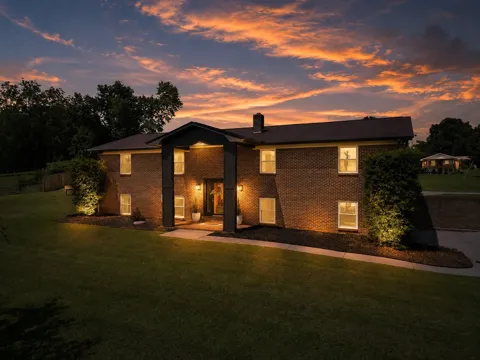109 Scenic Hill Dr