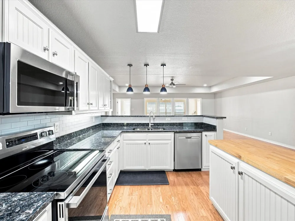 2807 S Lipsey Street Decatur, TX 76234