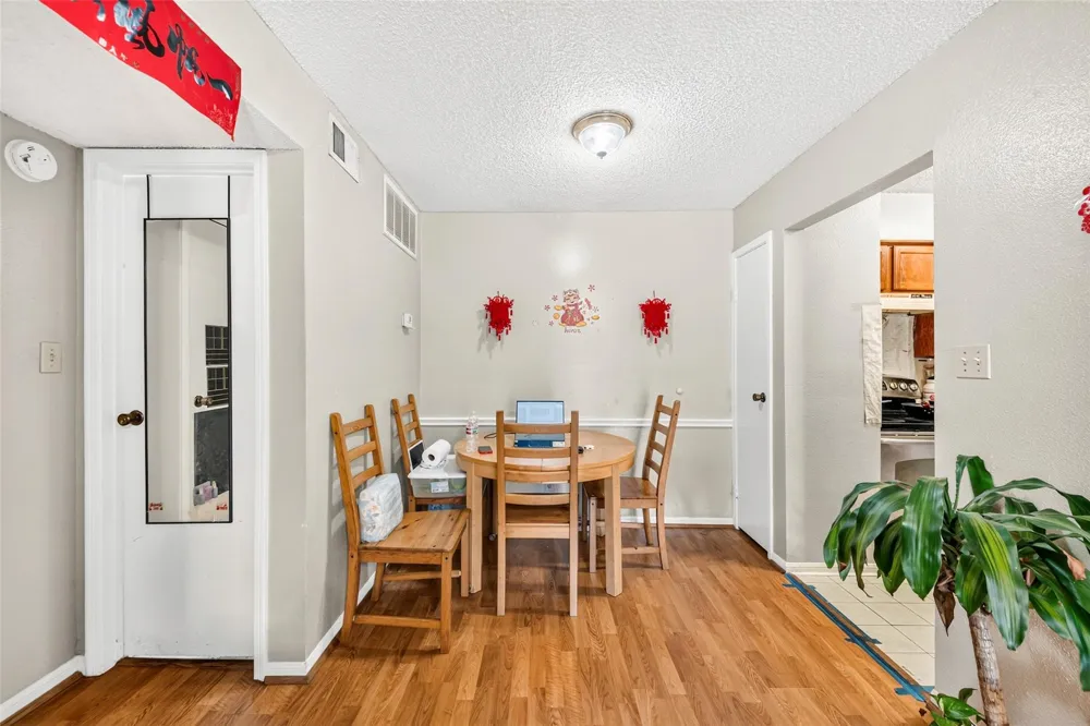 2120 El Paseo Street #802 Houston, TX 77054