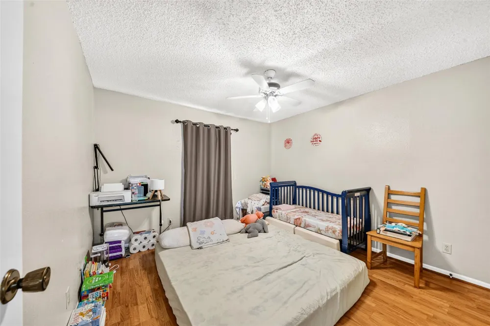 2120 El Paseo Street #802 Houston, TX 77054