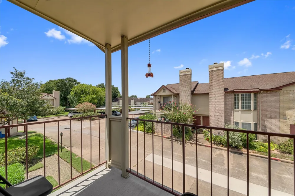 2120 El Paseo Street #802 Houston, TX 77054