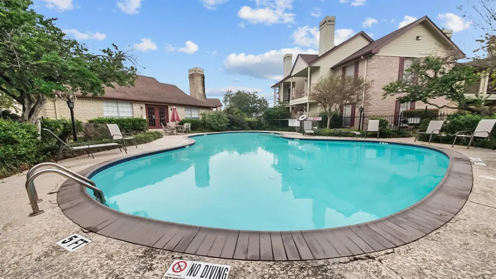 2120 El Paseo Street #802 Houston, TX 77054