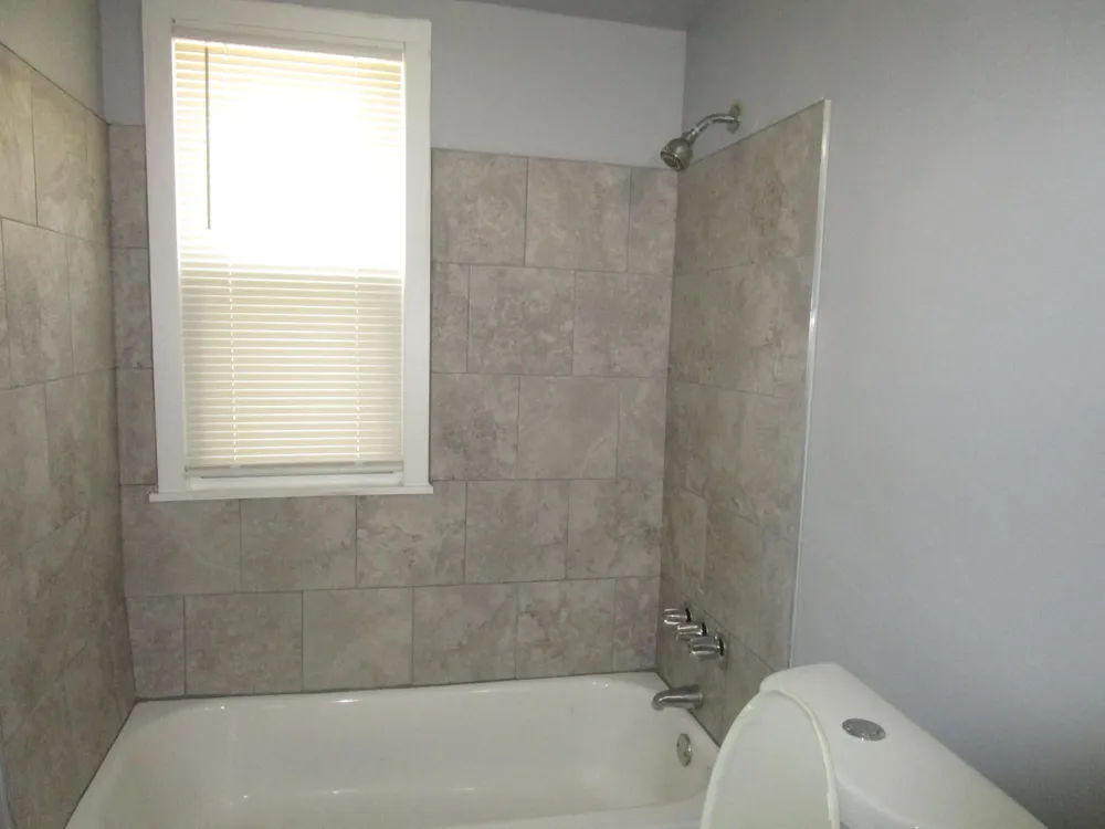 11715 Stahelin Avenue Detroit, MI 48228