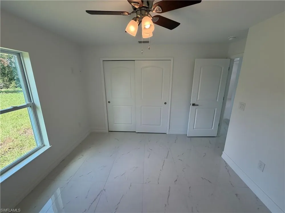 107 Concord Loop Labelle, FL 33935