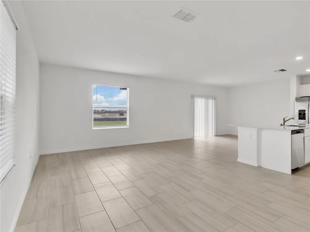 8505 BELLA MAR TRAIL Parrish, FL 34219
