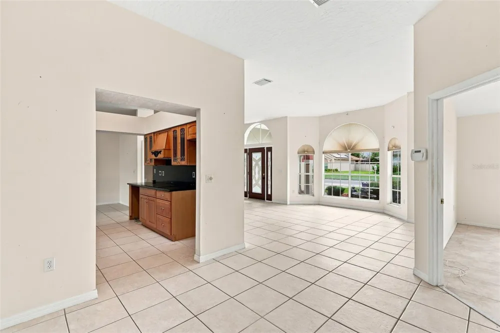 934 PINE WALK COURT NE Palm Bay, FL 32905