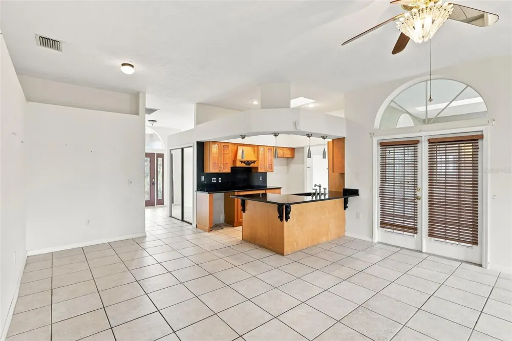 934 PINE WALK COURT NE Palm Bay, FL 32905