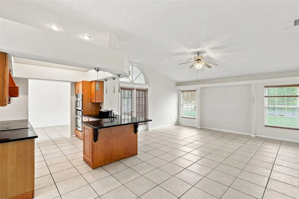 934 PINE WALK COURT NE Palm Bay, FL 32905