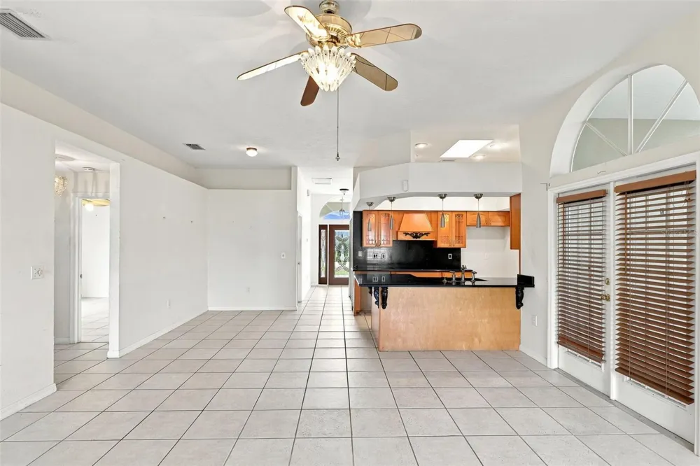 934 PINE WALK COURT NE Palm Bay, FL 32905