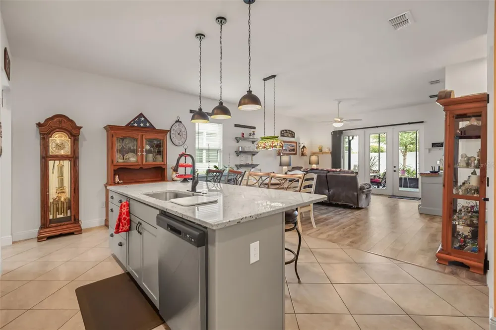 1667 KEY BAY TRAIL Kissimmee, FL 34747