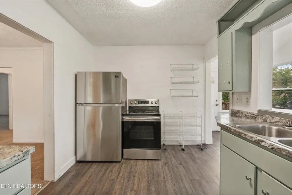 835 E Lincoln Rd Alcoa, TN 37701