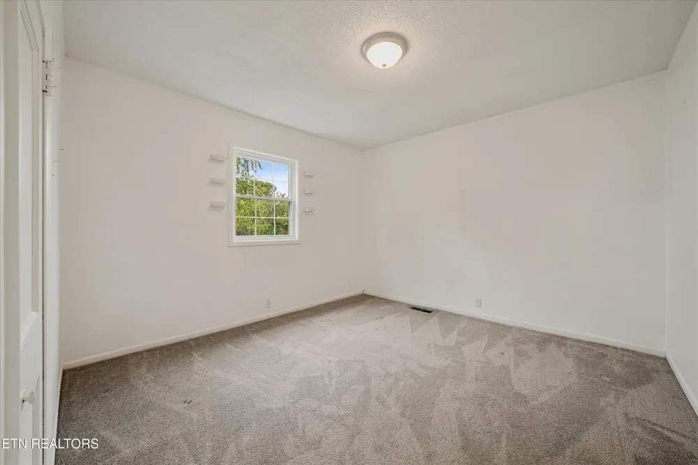 835 E Lincoln Rd Alcoa, TN 37701