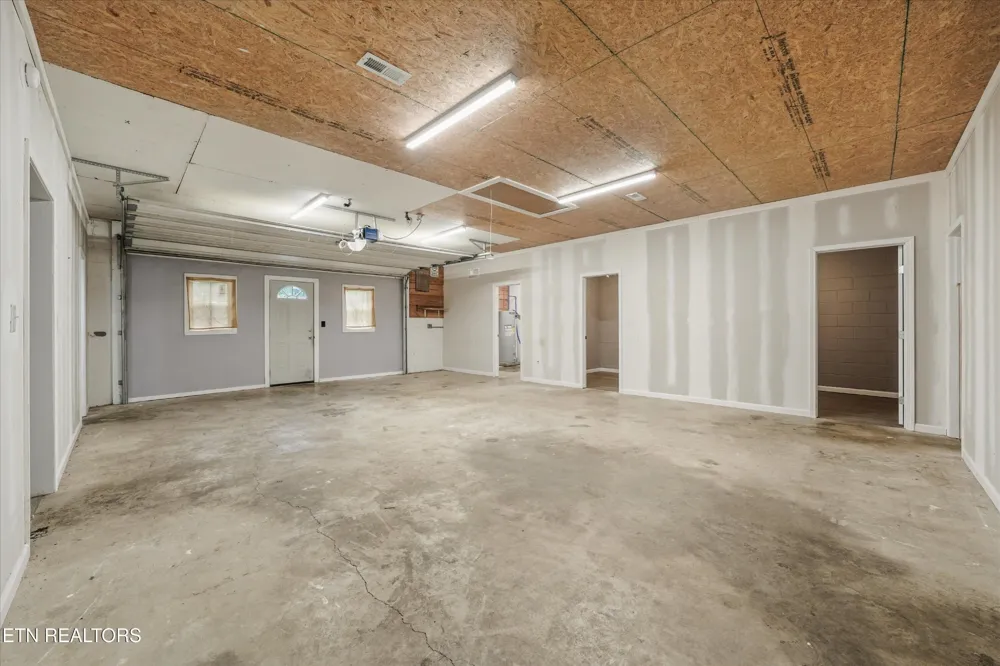 835 E Lincoln Rd Alcoa, TN 37701