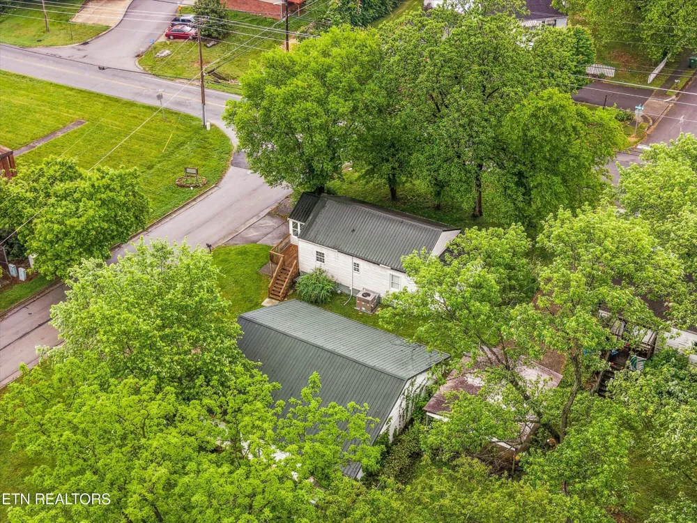 835 E Lincoln Rd Alcoa, TN 37701