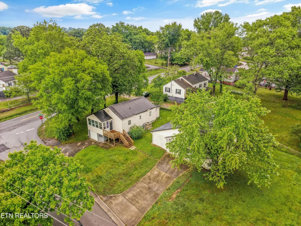 835 E Lincoln Rd Alcoa, TN 37701